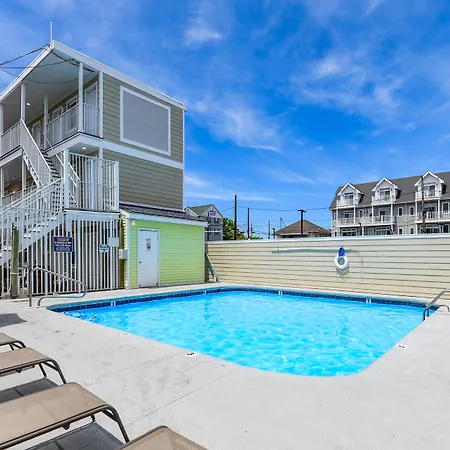 Madison Beach Motel